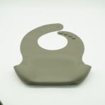 Set 8 piese diversificare bebelusi si copii din silicon Embo, baveta, farfurie compartimentata cu ventuza, bol cu ventuza, tacamuri din lemn si silicon, cana pentru gustari, fara alergeni, verde inchis - imagine 8