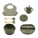 Set 8 piese diversificare bebelusi si copii din silicon Embo, baveta, farfurie compartimentata cu ventuza, bol cu ventuza, tacamuri din lemn si silicon, cana pentru gustari, fara alergeni, verde inchis