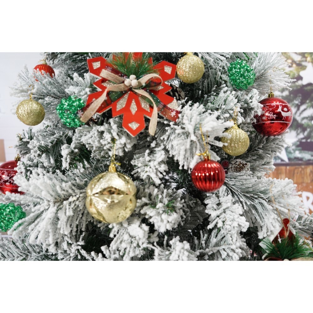 set-brad-artificial-de-craciun-si-elemente-decorative-nins-decorat-cu-conuri-pin-pentru-interior-ext-61f1c7c449d3d Set brad artificial de Craciun si elemente decorative, nins, decorat cu conuri pin, pentru interior/exterior, inaltime 210 cm, diametru 131 cm, 630 ramuri, Embo, alb/verde, suport metalic inclus - imagine 4
