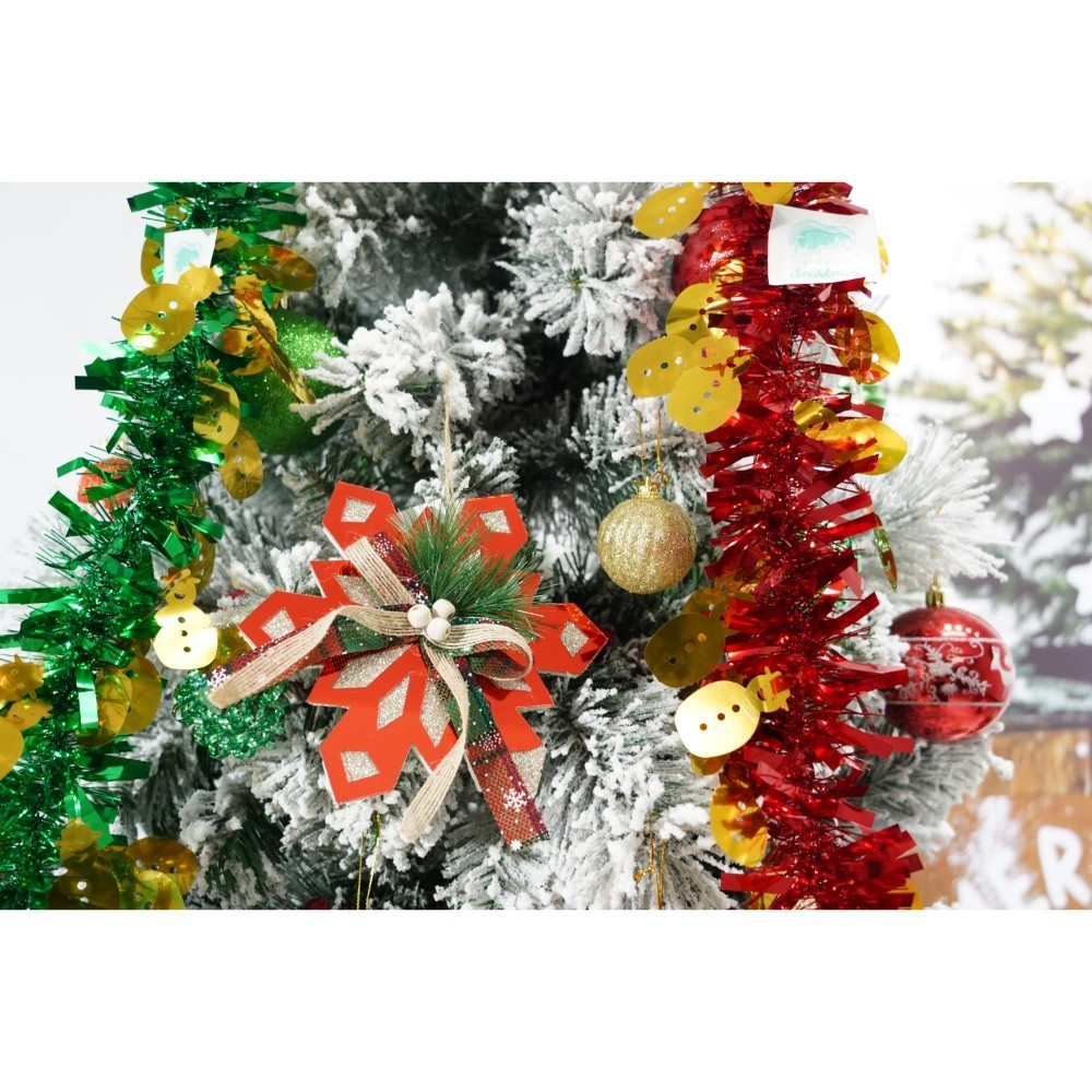 set-brad-artificial-de-craciun-si-elemente-decorative-nins-decorat-cu-conuri-pin-pentru-interior-ext-61f1c7c65f5e4 Set brad artificial de Craciun si elemente decorative, nins, decorat cu conuri pin, pentru interior/exterior, inaltime 210 cm, diametru 131 cm, 630 ramuri, Embo, alb/verde, suport metalic inclus - imagine 4
