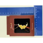 Brosa Vintage, Jolie, Material Metal, Ambalaj Carton, Dimensiune Brosa Aproximativ 4-6 cm, Model Frunza Galbena - imagine 2